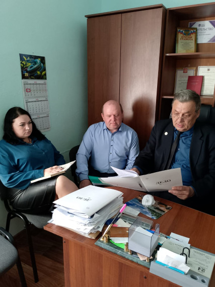 В Административную комиссию при Администрации Ребрихинского района в течении 2 квартала поступило 5 материалов по нарушению тишины и покоя граждан.. В Административную комиссию при Администрации Ребрихинского района в течении 2 квартала поступило 5 материалов по нарушению тишины и покоя граждан..